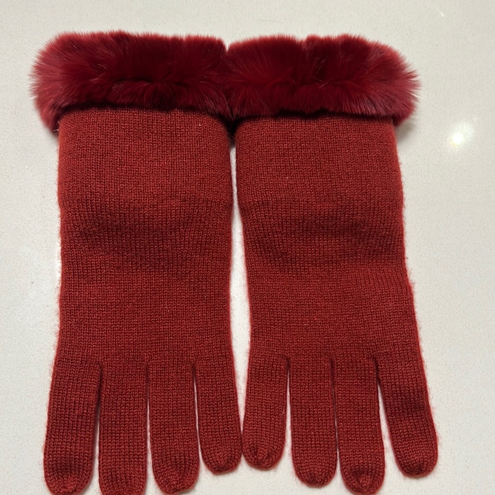 N. Peal Cashmere/rabbit gloves